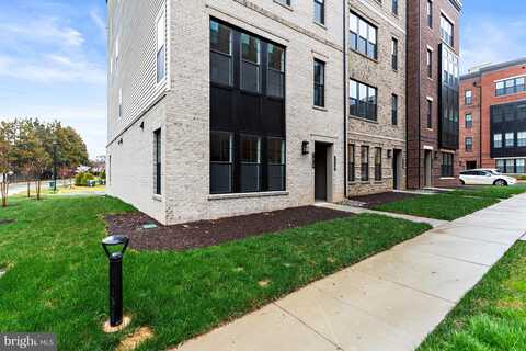 7410 BACKETT WOOD TER #801, MCLEAN, VA 22102