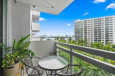 1500 Bay Rd, Miami Beach, FL 33139