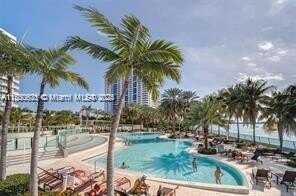 1500 Bay Rd, Miami Beach, FL 33139