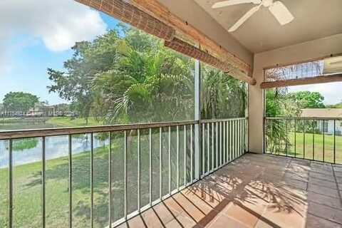 8527 Old Country Mnr, Davie, FL 33328