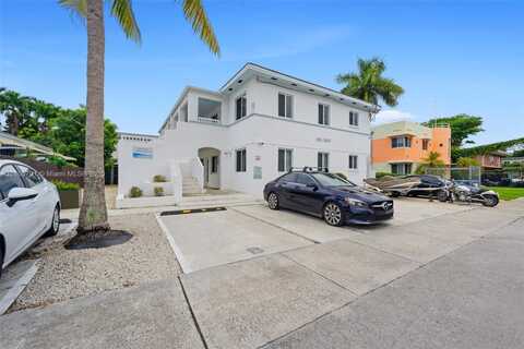 550 NE 82nd Ter, Miami, FL 33138