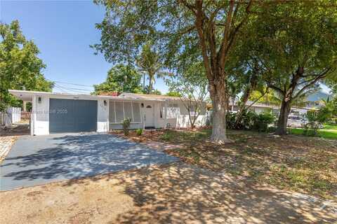 3050 NE 13th Ave, Pompano Beach, FL 33064