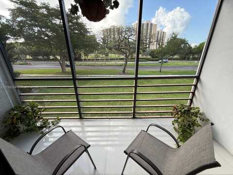 20500 W Country Club Dr, Aventura, FL 33180