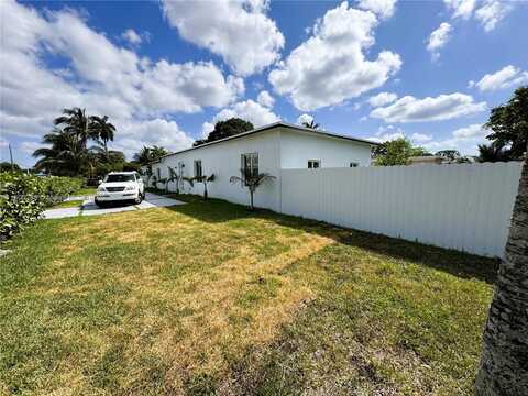 14801 NW 5th Ave, Miami, FL 33168