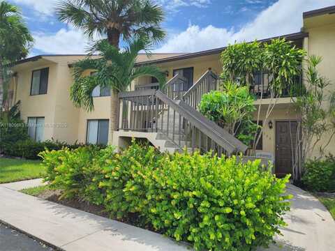 21951 Soundview Ter, Boca Raton, FL 33433