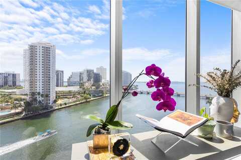 495 Brickell Ave, Miami, FL 33131