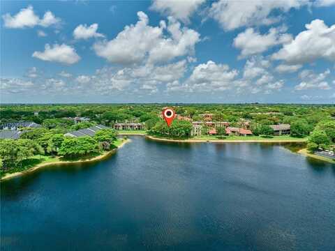 5380 Cedar Lake Dr, Boynton Beach, FL 33437