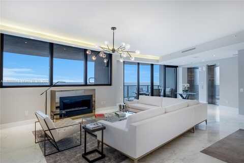 18555 Collins Ave, Sunny Isles Beach, FL 33160