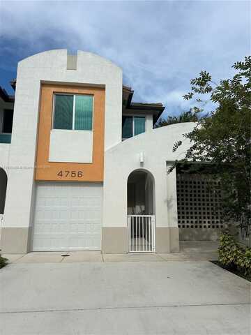 4756 SW 63rd Ter, Davie, FL 33314
