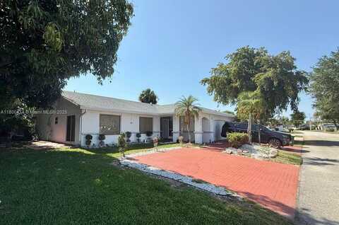4909 Bayberry Ln, Tamarac, FL 33319