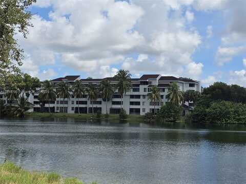 8255 SW 152nd Ave, Miami, FL 33193