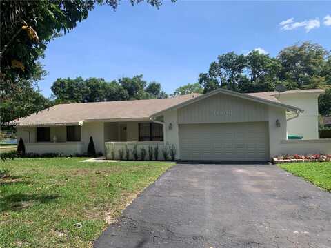 11906 Jennifer Way, Cooper City, FL 33026