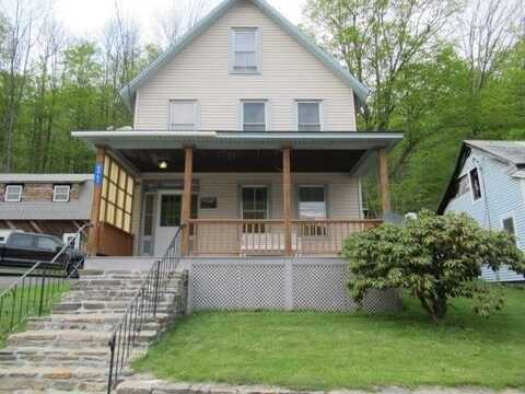 6967 Main Street, Readsboro, VT 05350