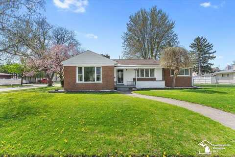 8190 Bernice, Center Line, MI 48015