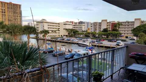 3860 NE 170th St, North Miami Beach, FL 33160