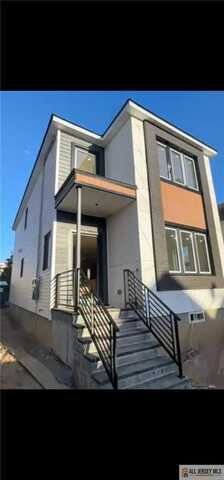 374 Oak Street, Perth Amboy, NJ 08861