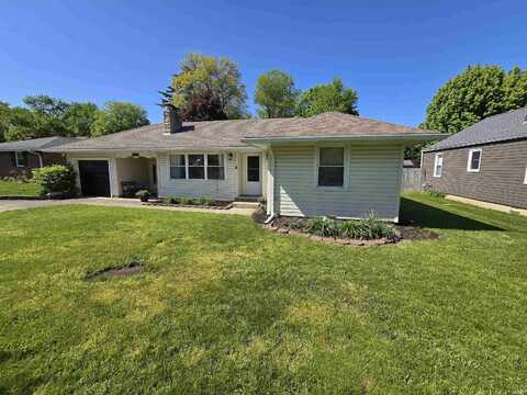 3718 W Peachtree Lane, Muncie, IN 47304