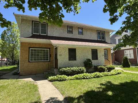 217-219 19th St, La Crosse, WI 54601