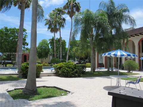 10822 N Kendall Dr, Miami, FL 33176