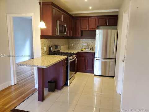 10076 E Bay Harbor Dr, Bay Harbor Islands, FL 33154