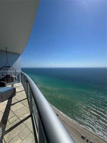 17001 Collins Ave, Sunny Isles Beach, FL 33160