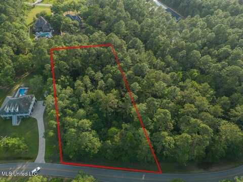 Longwood Circle, Diberville, MS 39540