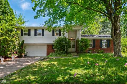 8227 Hoover Lane, Indianapolis, IN 46260