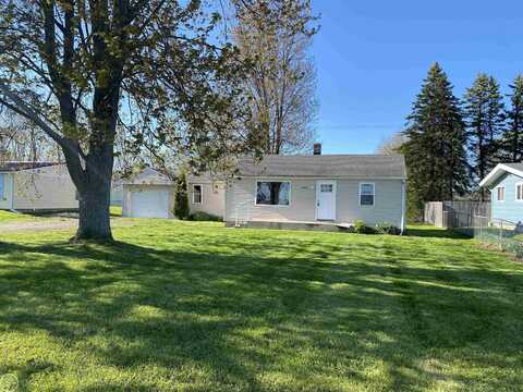 4014 Keewahdin, Fort Gratiot, MI 48059