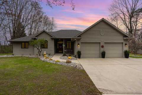 4031 Flajole, Midland, MI 48642