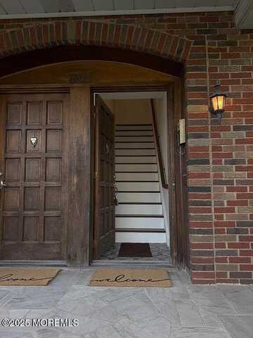 2037 Westfield Avenue, Scotch Plains, NJ 07076