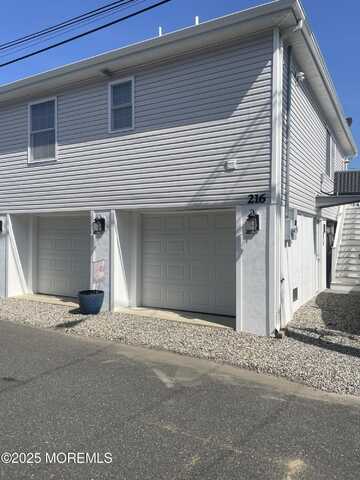 216 Mallard Lane, Lavallette, NJ 08735