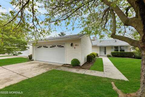 88c Dogwood Plaza, Monroe, NJ 08831