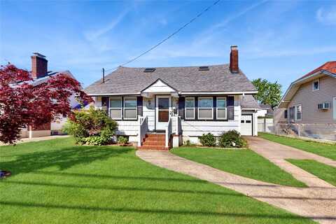 3294 4th Street, Oceanside, NY 11572