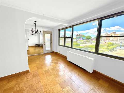 61-20 Grand Central Parkway, Forest Hills, NY 11375