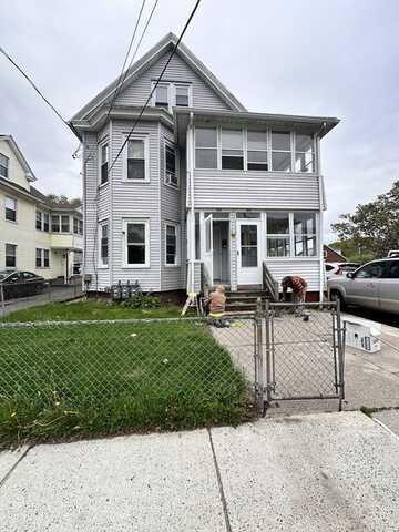 212 Hampden St, Chicopee, MA 01013