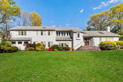 37 Suburban, Smithtown, NY 11767