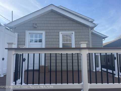 4 Riverview Place, Sea Bright, NJ 07760