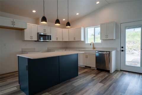 2227 Black Bird Lane, Kalispell, MT 59901