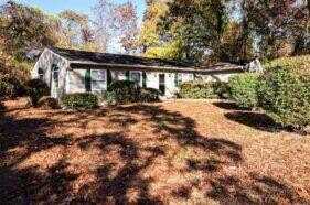 5 Hearth Lane, Brookhaven, NY 11719