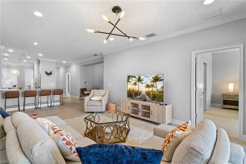 9420 Benvenuto, NAPLES, FL 34119