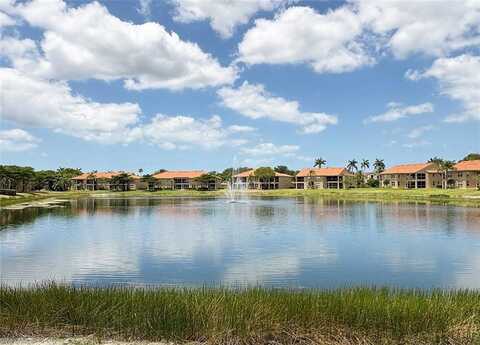 6310 Huntington Lakes, NAPLES, FL 34119