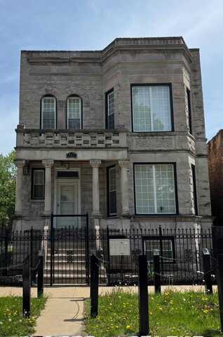 803 S Karlov Avenue, Chicago, IL 60624