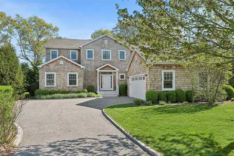 25 Jessups Landing Court E, Quogue, NY 11959