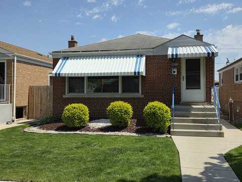 5851 S Newland Avenue, Chicago, IL 60638