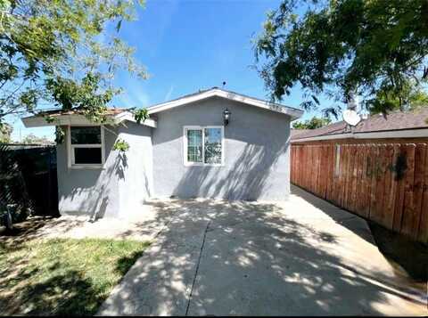 1324 Murdock Street, Bakersfield, CA 93307