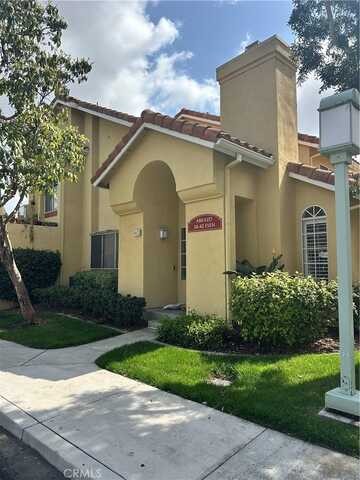 40 Abrazo Aisle, Irvine, CA 92614