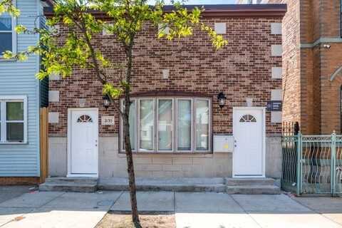 2135 W 19th Street, Chicago, IL 60608