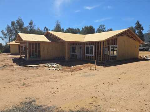 43145 BOB CAT, Banning, CA 92220