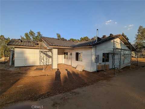 43145 BOB CAT, Banning, CA 92220