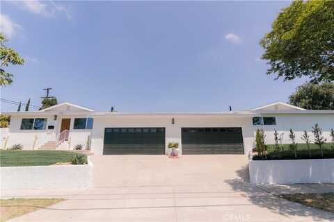2251 E 20th Street, Signal Hill, CA 90755